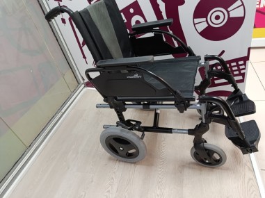 9-9-79102-1-Silla De Ruedas Breezy Style 