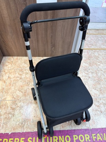 1-1-279773-1-Andador Con Asiento