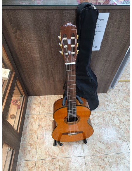 1-1-279803-1-Guitarra Clasica Yamaha C40 Soporte