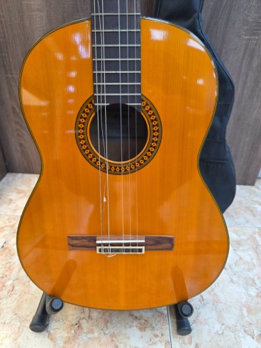 1-1-279803-2-Guitarra Clasica Yamaha C40 Soporte