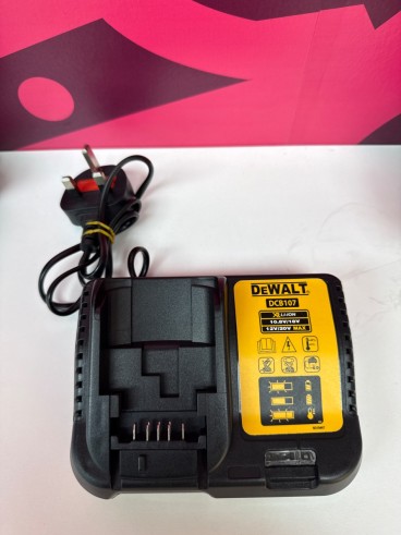 8-8-81661-4-Nivel Laser Dewalt DW089LG 12V