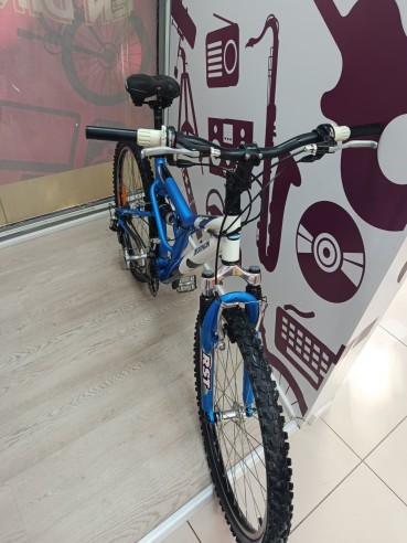 9-9-80287-5-Bicicleta Montana Decathlon Rockrider 7005
