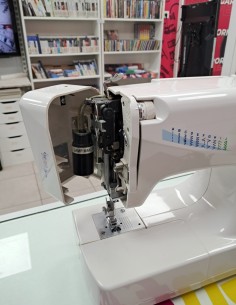 6-6-172326-1-Maquina Coser Medion MD10964 2