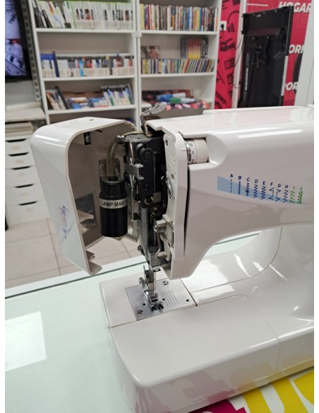 6-6-172326-2-Maquina Coser Medion MD10964