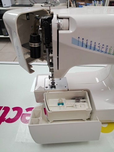 6-6-172326-4-Maquina Coser Medion MD10964