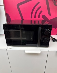 8-8-81669-1-Microondas Taurus Mw751mb 700w