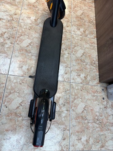 1-1-277617-3-Patinete Electrico Xiaomi 4