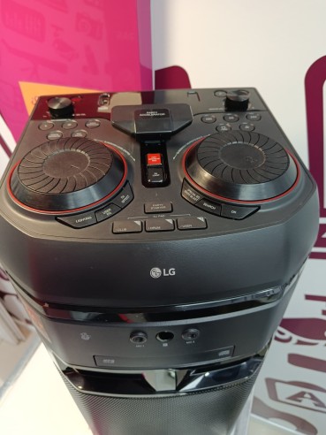 9-9-80422-4-Altavoz Portatil Bluetooth LG Ok55 500W