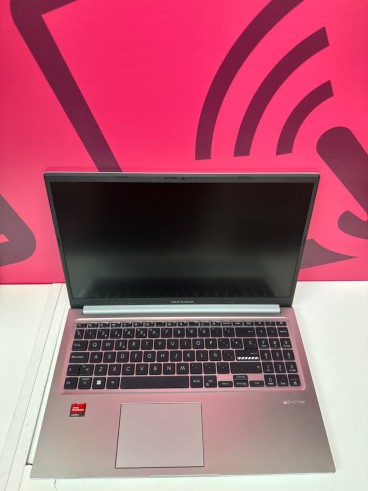 8-8-81688-2-Ordenador Portátil Asus Vivobook Amd Ryzen 7 7730 Radeon Graphics 16gb De Ram 512gb Ssd Windows 11