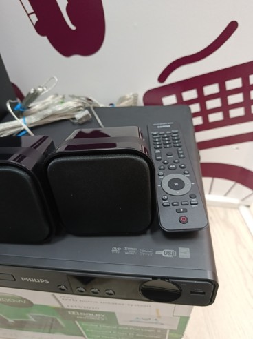9-9-80480-4-Conjunto Home Cinema Philips Hts3020-12