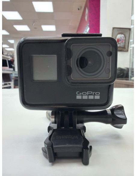1-1-279947-1-Cámara deportiva GoPro Hero 7
