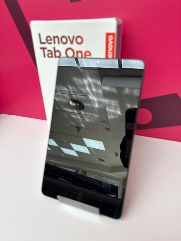 8-8-81748-2-Tablet Lenovo Tab One 4 64gb (NUEVA)