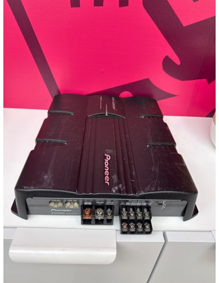 8-8-81757-4-Amplificador Pioneer GM-6200F 
