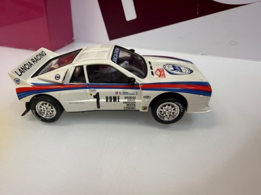 9-9-80504-4-Bebé y juguetes Scalextric Lancia Rally 037
