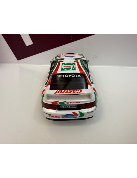 9-9-80512-8-Bebé y juguetes Coche scalextric toyota gt-four castrol