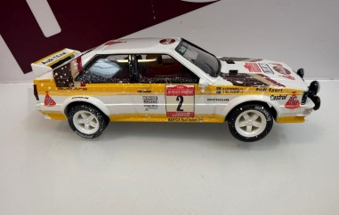 9-9-80509-4-Bebé y juguetes Coche scalextric audi quattro efecto nieve 
