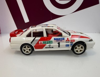 9-9-80577-4-Juguetes coche scaletrixc mitsubishi lancer evolution de rally 