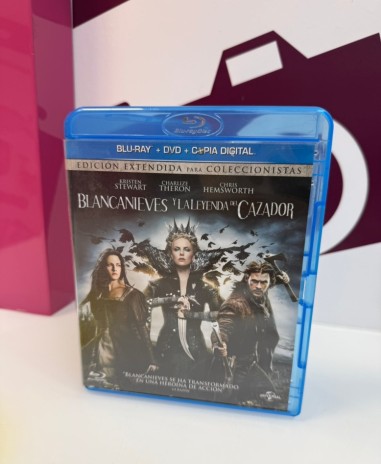 9-9-80581-1-Película Bluray blanca nieves y la leyenda del cazador 