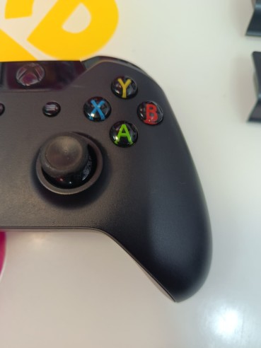9-9-80555-7-Mando Xbox One 1537