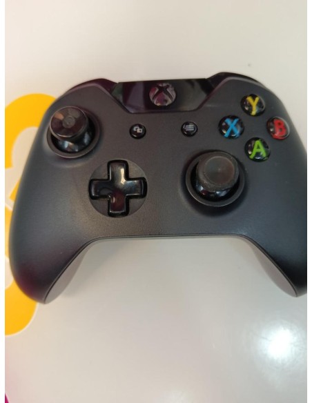 9-9-80555-10-Mando Xbox One 1537