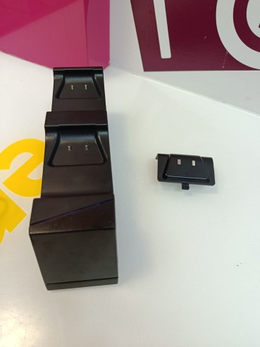 9-9-80562-2-Accesorio Xbox Cargador Xbox One Ycc-xb0663