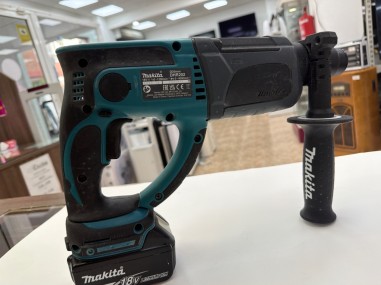 1-1-277780-2-Martillo A Bateria Makita DHR202