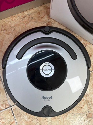 1-1-277799-2-Aspirador Robot Roomba 615