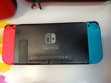 9-9-80578-5-Consola Nintendo Switch Hac-001