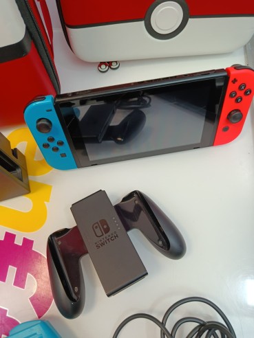 9-9-80578-6-Consola Nintendo Switch Hac-001