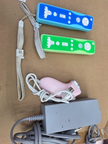 1-1-264486-4-Consola Wii RVL 101