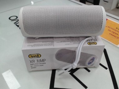 6-6-172264-1-Altavoz Trevi XR8A2501 Blanco