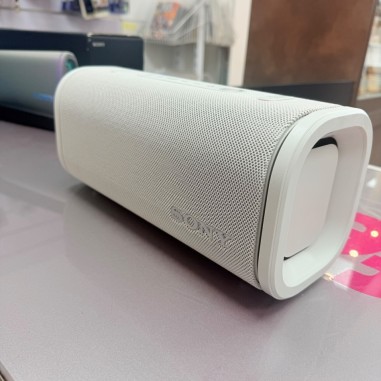 7-7-91784-2-Altavoz Portatil Bluetooth Sony Ult Field 5
