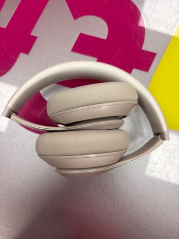 7-7-90578-2-Auriculares Diadema Beats Studio Pro