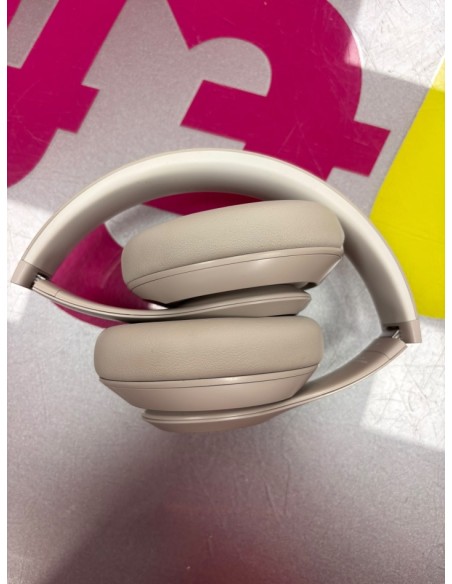 7-7-90578-2-Auriculares Diadema Beats Studio Pro