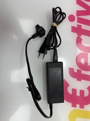 1-1-278152-3-Nevera Portatil Electrica Ice-On Peme Negra