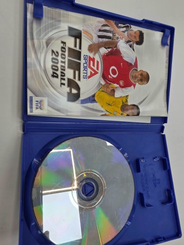 1-1-277943-5-Videojuego PS2 FIfa 2004 