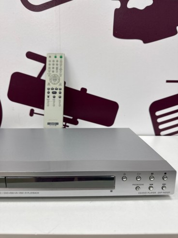 8-8-82104-3-Reproductor DVD Sony DVP-ns52p