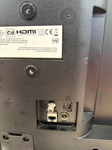 1-1-268070-4-Televisor LED SMART Toshiba 32wv3463dg