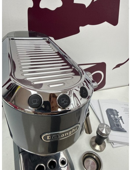 8-8-81928-5-Cafetera Delonghi Dedica style EC78X