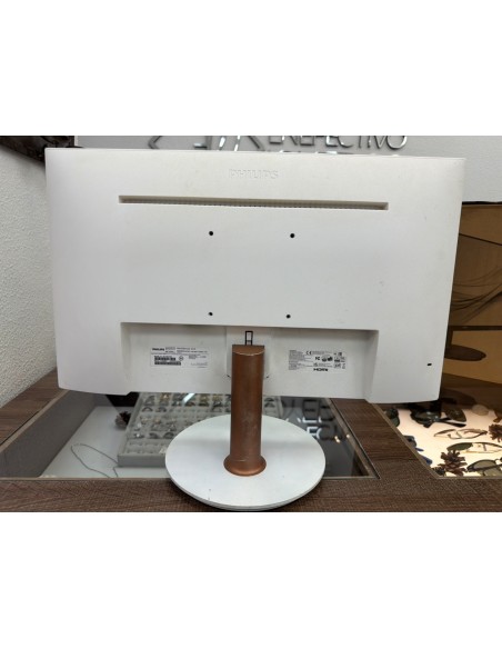 1-1-278042-3-Monitor LED Philips 241V8L
