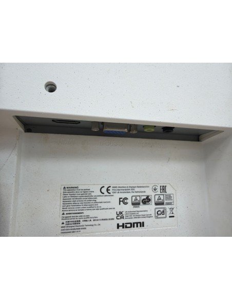 1-1-278042-4-Monitor LED Philips 241V8L