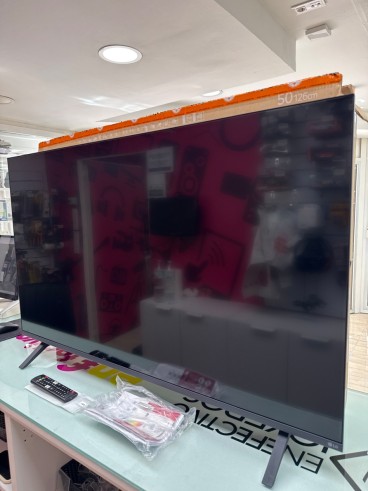 8-8-82439-3-Televisor LED LG 4K Nano UHD AI 50NU8E0B3LA (sin Uso)