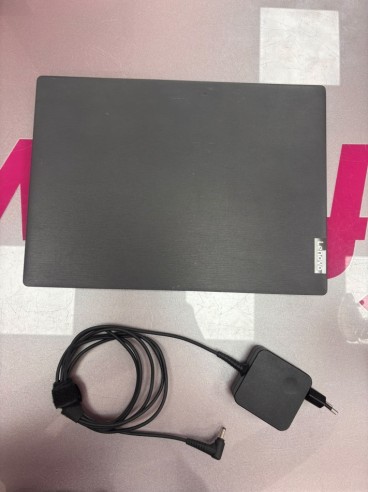 7-7-91916-1-Ordenador Portátil Lenovo 8gRam Intel Core I5-8265 1.6Ghz 500g