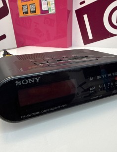 9-9-80796-1-Radio Despertador Sony C242