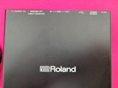 6-6-172694-3-Interface Roland Rubix 22
