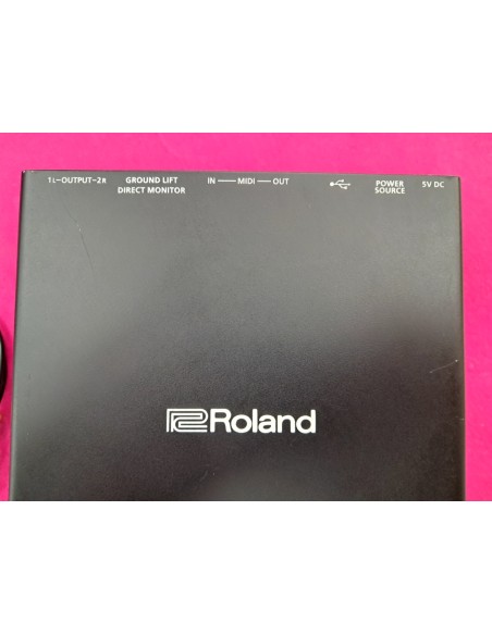 6-6-172694-3-Interface Roland Rubix 22