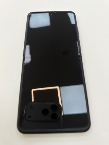 1-1-275591-4-Smartphone Zte Nubia Flip 2 5G 812 256Gb Nigth Black 2580