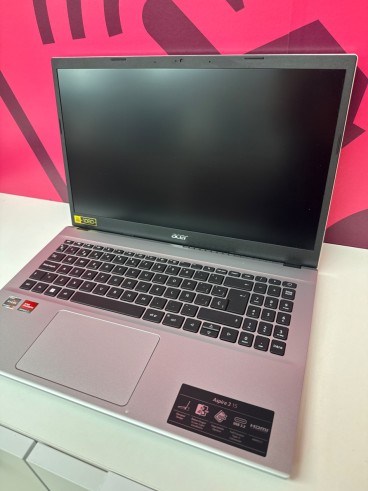 8-8-82427-3-Ordenador Portátil Acer Aspire 3 AMD Ryzen 7 5700U 16RAM 512GB Disco Samsung AMS Radeon (TM) Graph