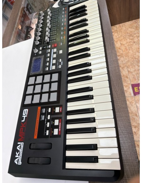 1-1-280570-2-Música Profesional Controladora Teclado AKAI MPK49 