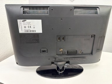 1-1-280576-3-Televisor LED Samsung Ue19d4003bw